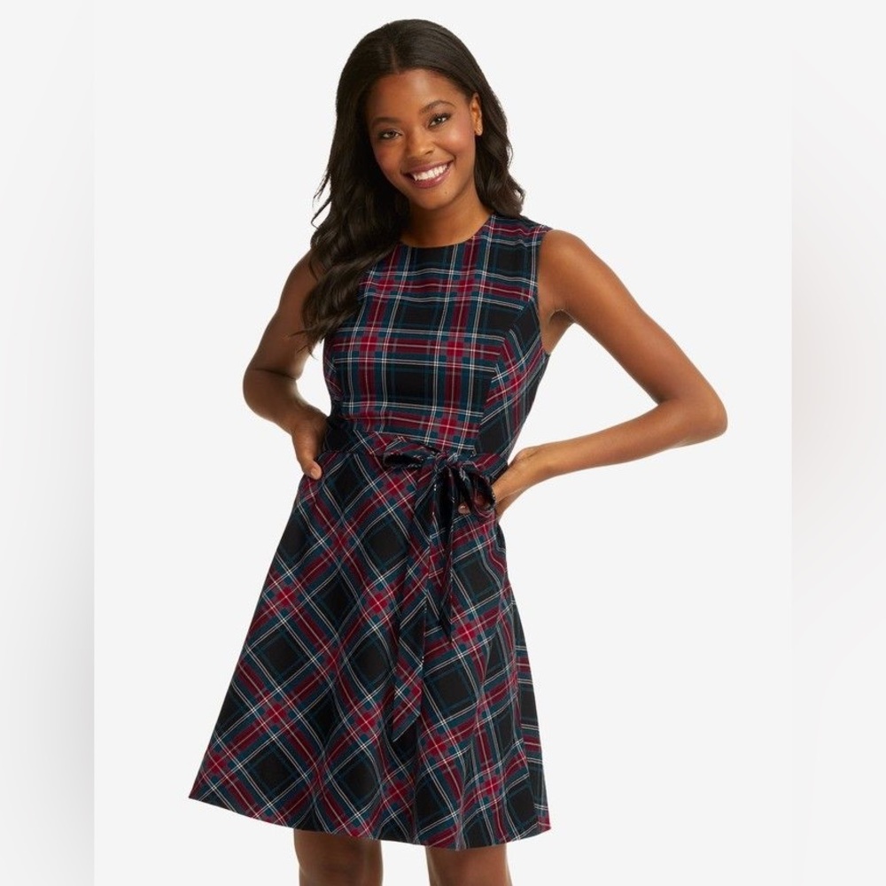Draper James Sleeveless Bow Waist
Georgia Check Love Circle Dress